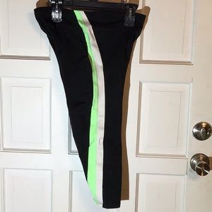 GAP FIT CAPRI YOGA PANTS